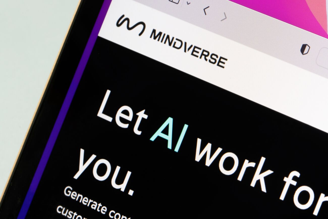 Shutterstock 2299749607